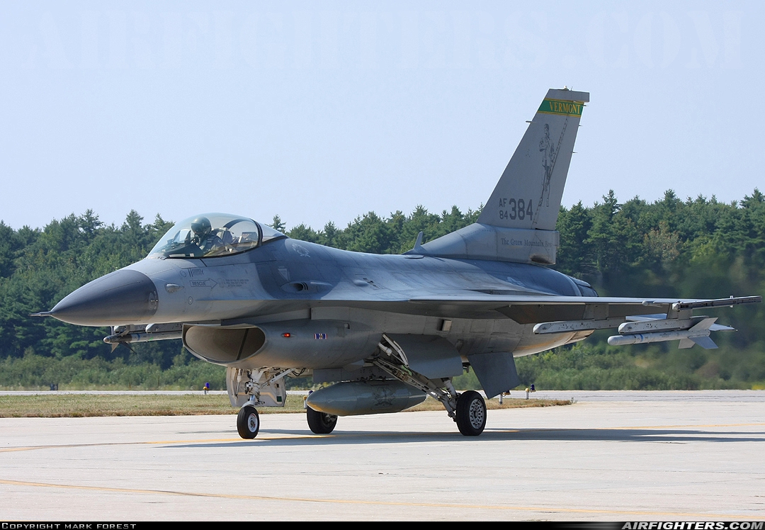 USA - Air Force General Dynamics F-16C Fighting Falcon 84-1384 at Brunswick - NAS (NHZ / KNHZ), USA
