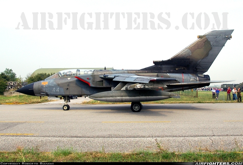 Italy - Air Force Panavia Tornado IDS MM7026 at Ghedi (- Tenente Luigi Olivari) (LIPL), Italy