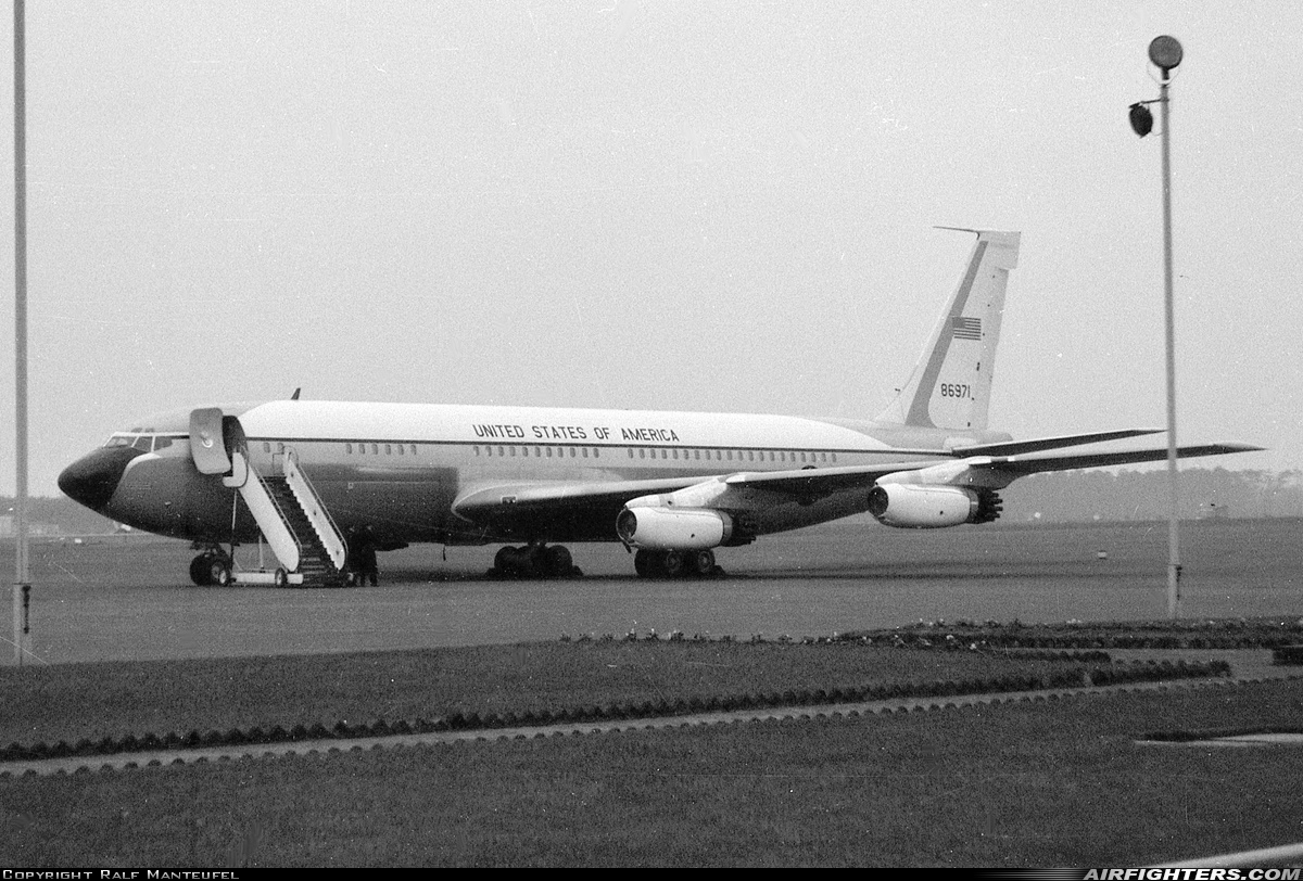 USA - Air Force Boeing VC-137A (707-153A) 58-6971 at Berlin - Tempelhof (THF / EDDI), Germany