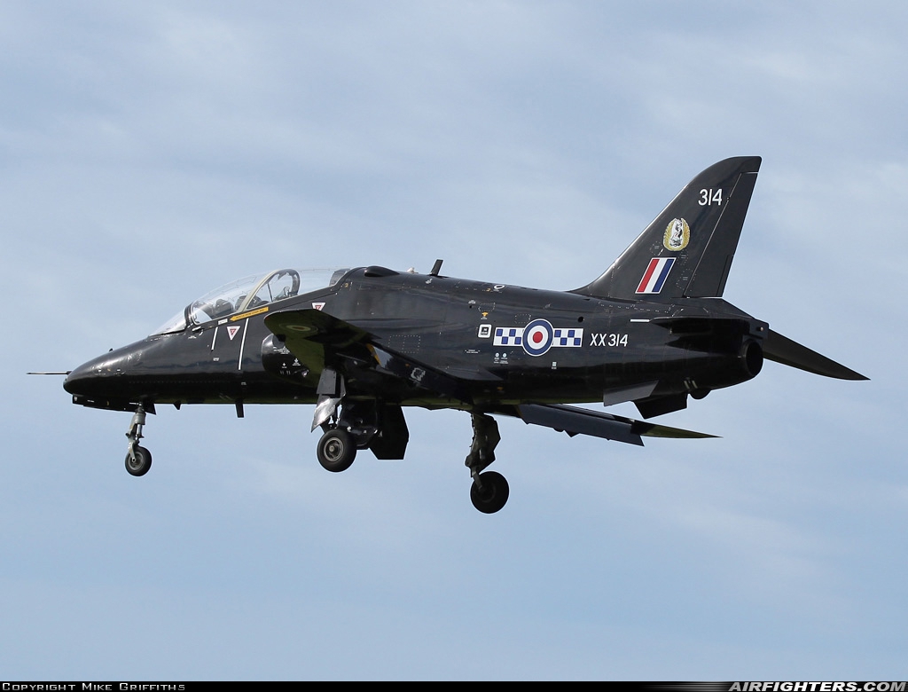 UK - Air Force British Aerospace Hawk T.1W XX314 at Valley (EGOV), UK