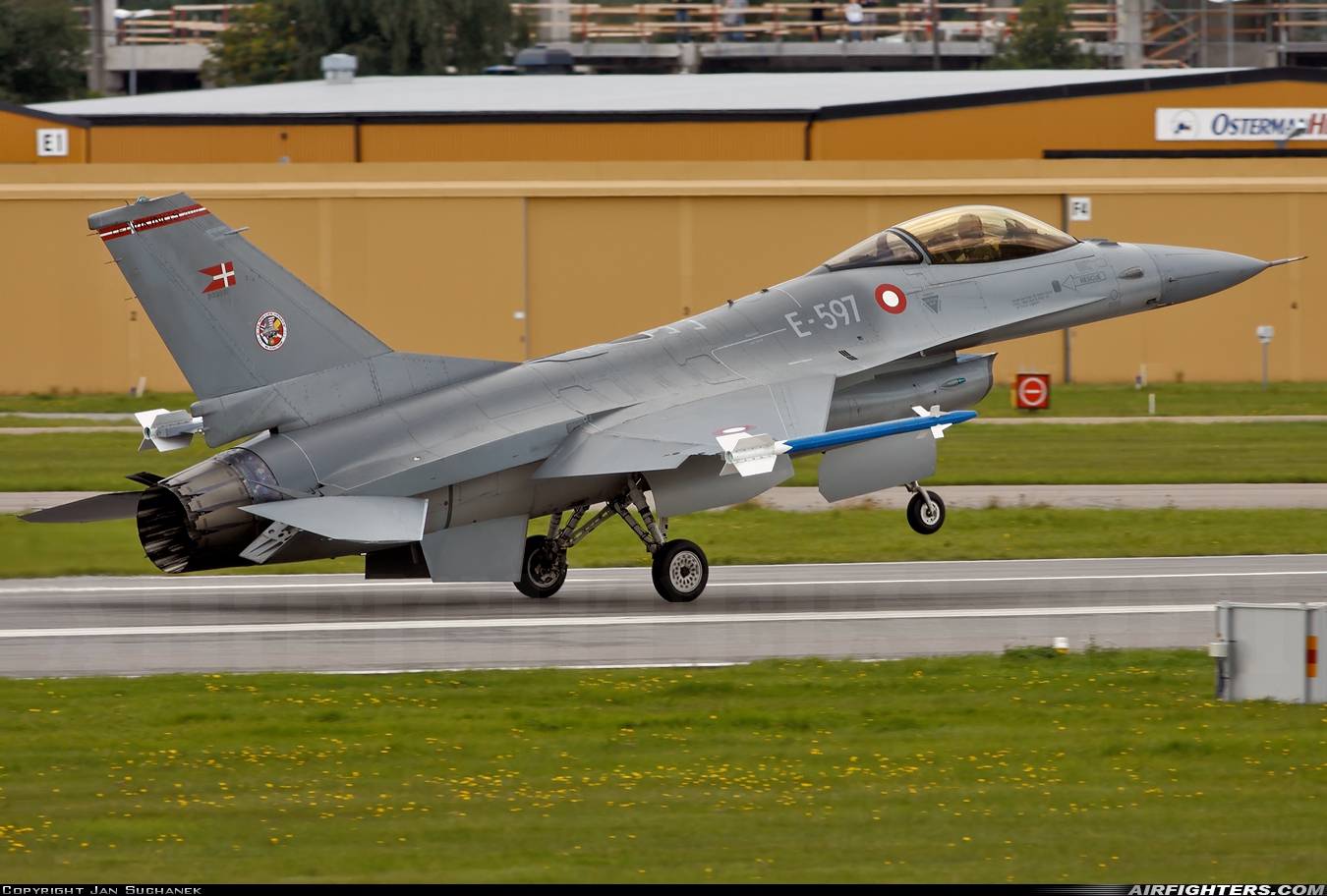 Denmark - Air Force General Dynamics F-16AM Fighting Falcon E-597 at Gothenburg - City (Save) (GSE / ESGP), Sweden