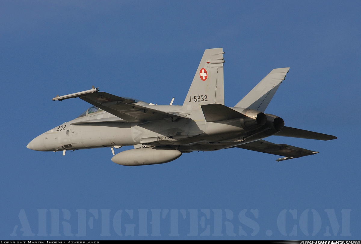 Switzerland - Air Force McDonnell Douglas F/A-18D Hornet J-5232 at Payerne (LSMP), Switzerland