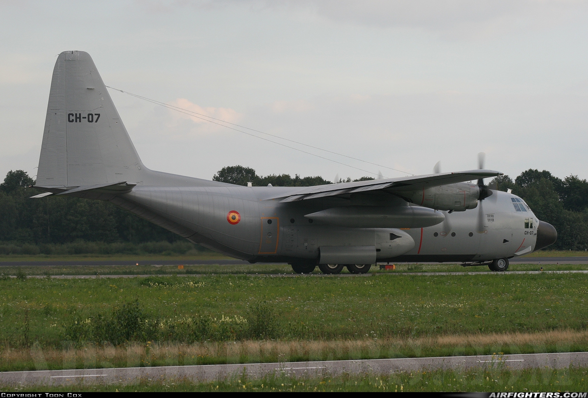 Belgium - Air Force Lockheed C-130H Hercules (L-382) CH-07 at Eindhoven (- Welschap) (EIN / EHEH), Netherlands
