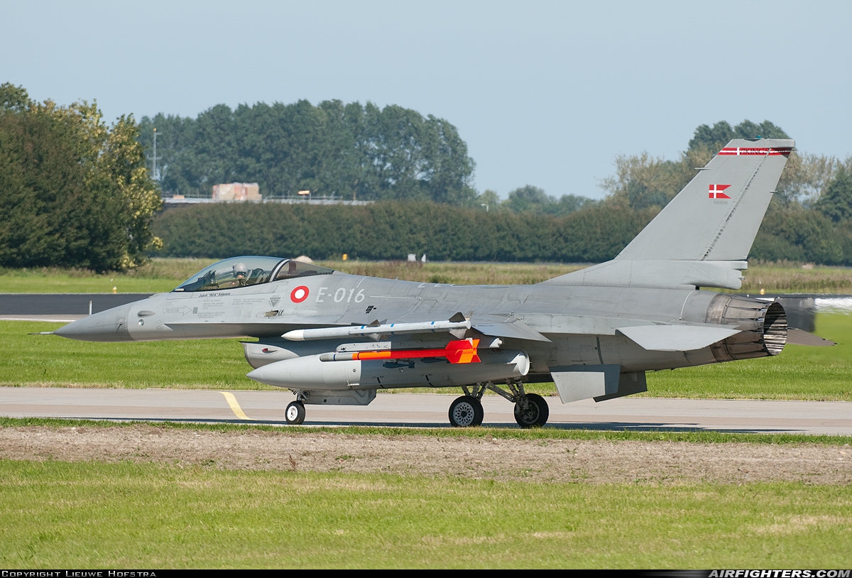 Denmark - Air Force General Dynamics F-16AM Fighting Falcon E-016 at Leeuwarden (LWR / EHLW), Netherlands