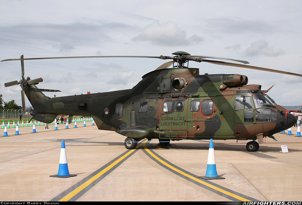 Netherlands - Air Force Aerospatiale AS-532U2 Cougar MkII S-454 at Fairford (FFD / EGVA), UK