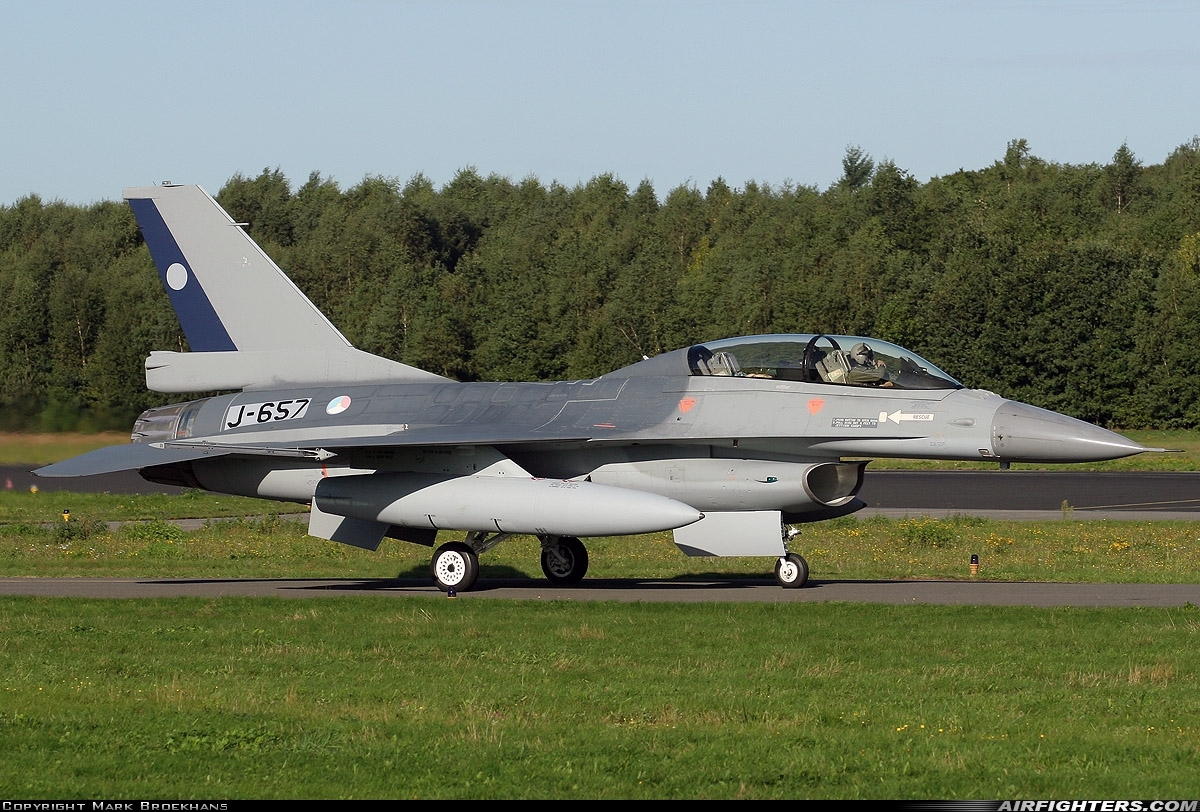 Netherlands - Air Force General Dynamics F-16BM Fighting Falcon J-657 at Enschede - Twenthe (ENS / EHTW), Netherlands