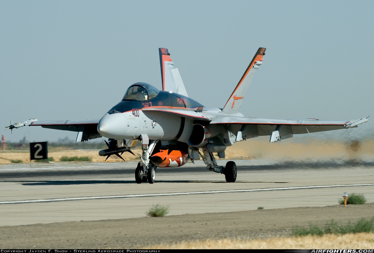 USA - Navy McDonnell Douglas F/A-18C Hornet 164227 at Lemoore - NAS / Reeves Field (NLC), USA