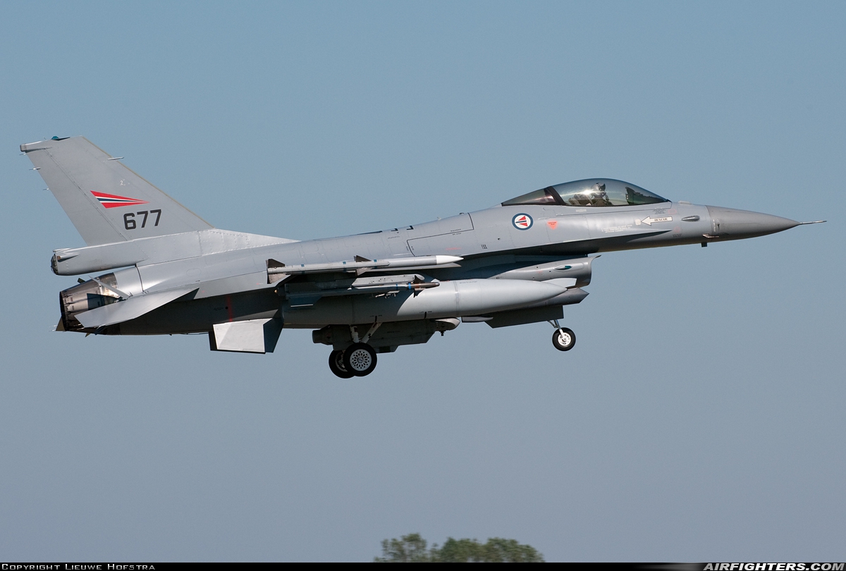 Norway - Air Force General Dynamics F-16AM Fighting Falcon 677 at Leeuwarden (LWR / EHLW), Netherlands