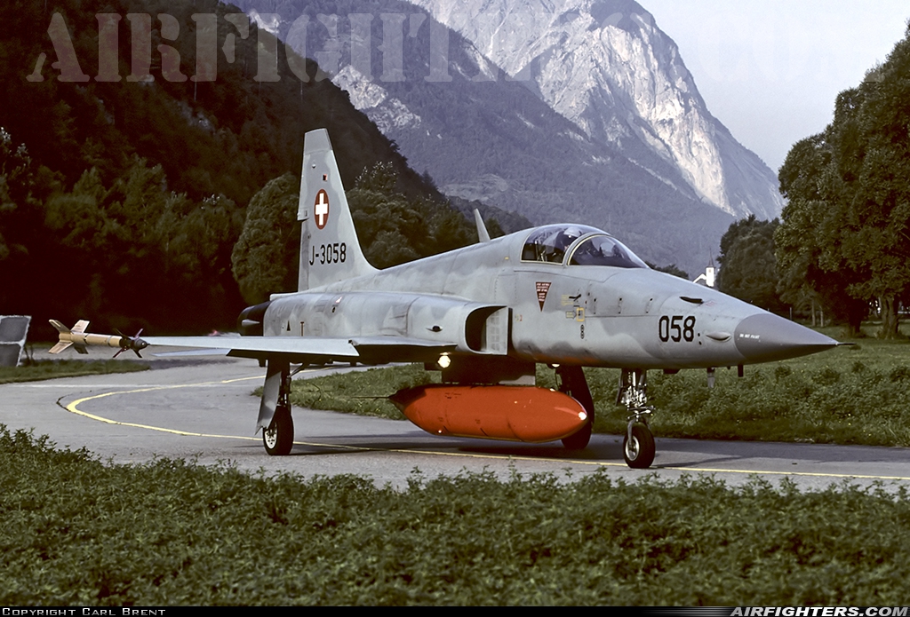 Switzerland - Air Force Northrop F-5E Tiger II J-3058 at Turtman (LSMJ), Switzerland