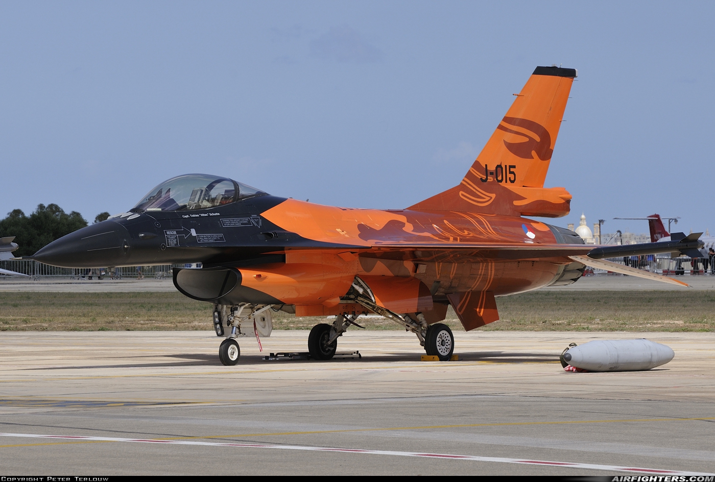 Netherlands - Air Force General Dynamics F-16AM Fighting Falcon J-015 at Luqa - Malta International (MLA / LMML), Malta
