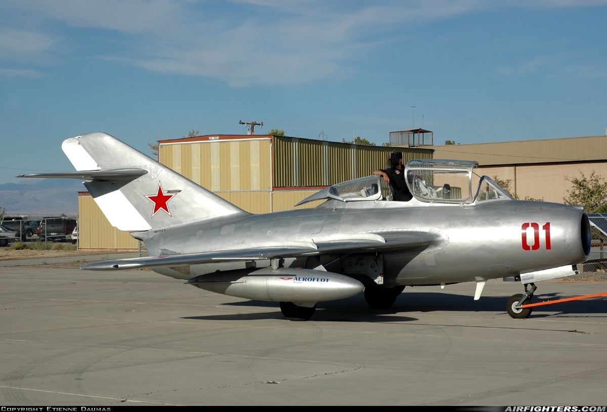 Private Mikoyan-Gurevich MiG-15UTI N41125 at Inyokern (- Kern County) (IYK), USA