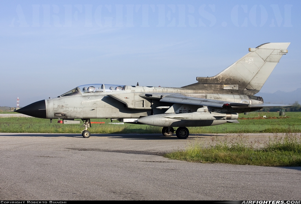 Italy - Air Force Panavia Tornado IDS MM7039 at Ghedi (- Tenente Luigi Olivari) (LIPL), Italy