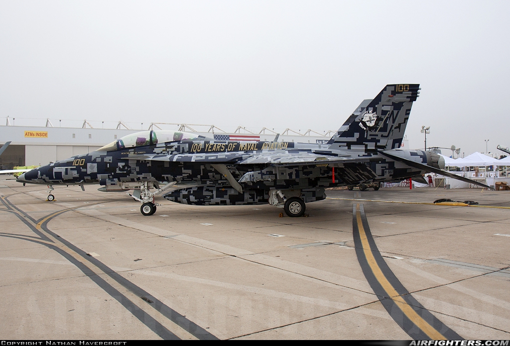 USA - Navy Boeing F/A-18F Super Hornet 165677 at San Diego - Miramar MCAS (NAS) / Mitscher Field (NKX / KNKX), USA