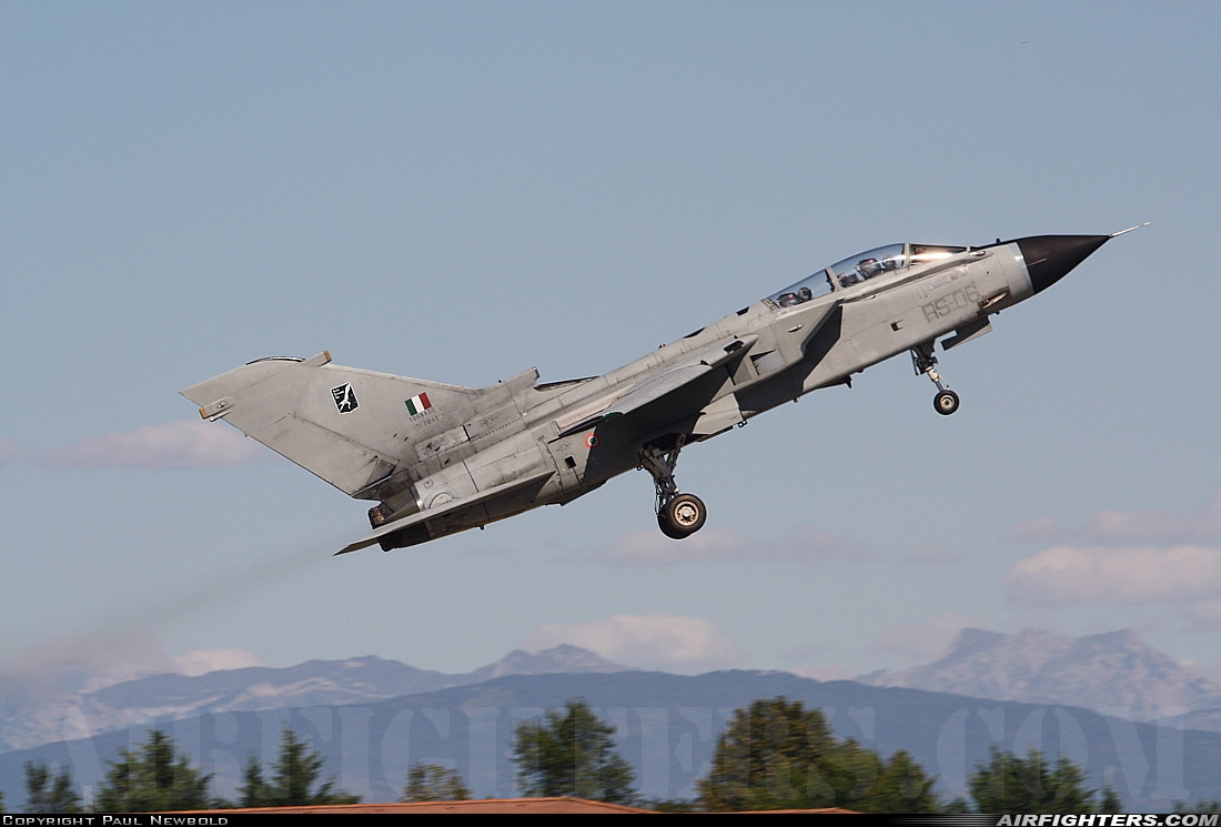 Italy - Air Force Panavia Tornado IDS MM7041 at Rivolto (LIPI), Italy