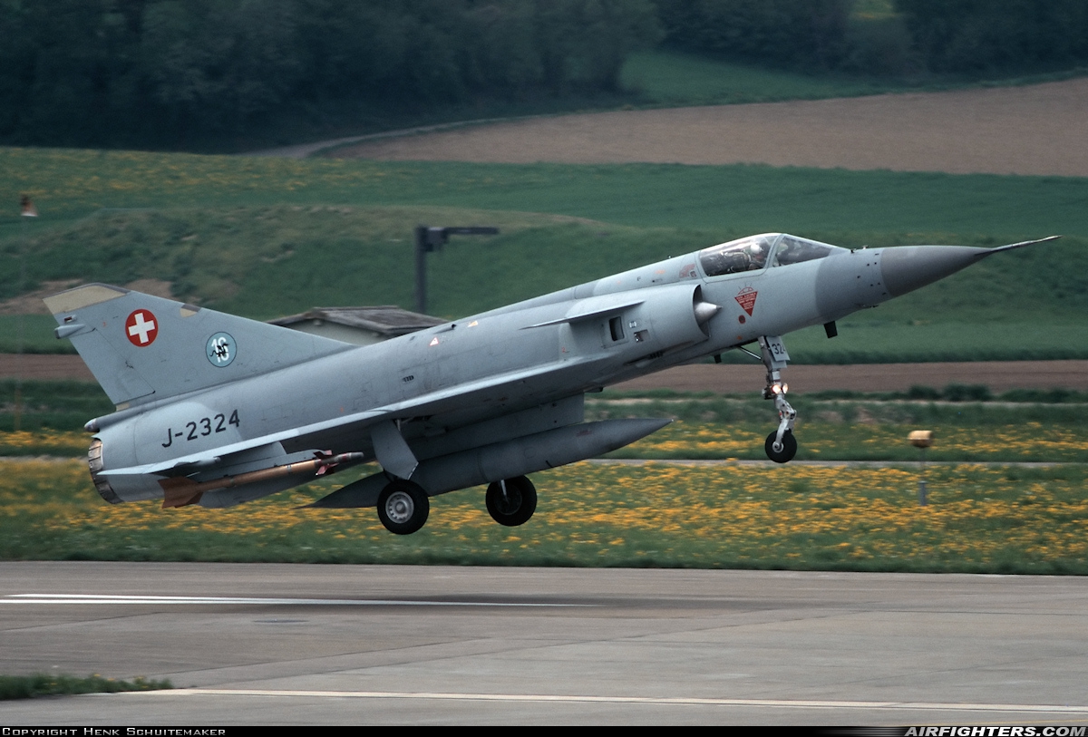 Switzerland - Air Force Dassault Mirage IIIS J-2324 at Payerne (LSMP), Switzerland