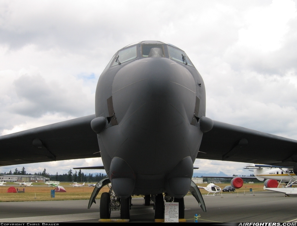 USA - Air Force Boeing B-52H Stratofortress 61-0017 at Abbotsford (YXX / CYXX), Canada