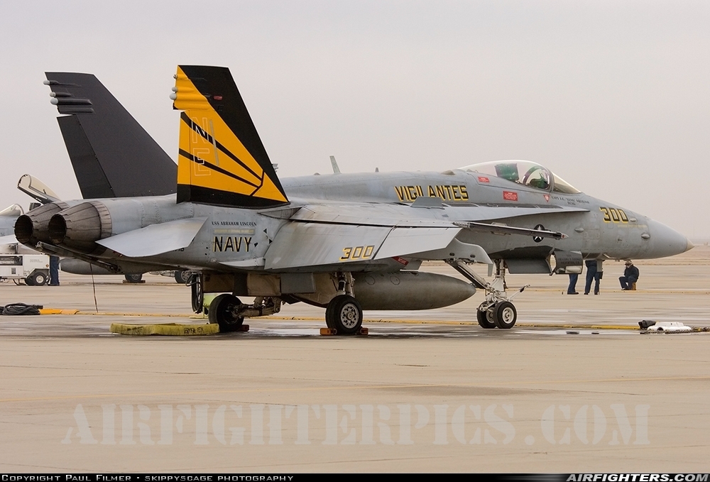 USA - Navy McDonnell Douglas F/A-18C Hornet 164716 at Lemoore - NAS / Reeves Field (NLC), USA