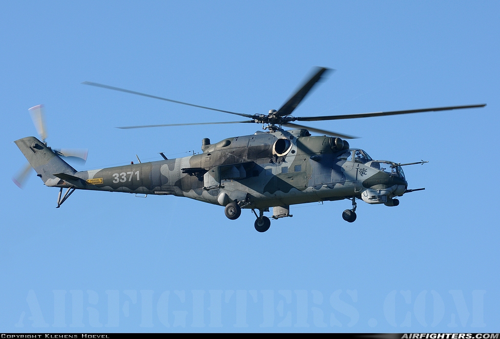 Czech Republic - Air Force Mil Mi-35 (Mi-24V) 3371 at Uden - Volkel (UDE / EHVK), Netherlands