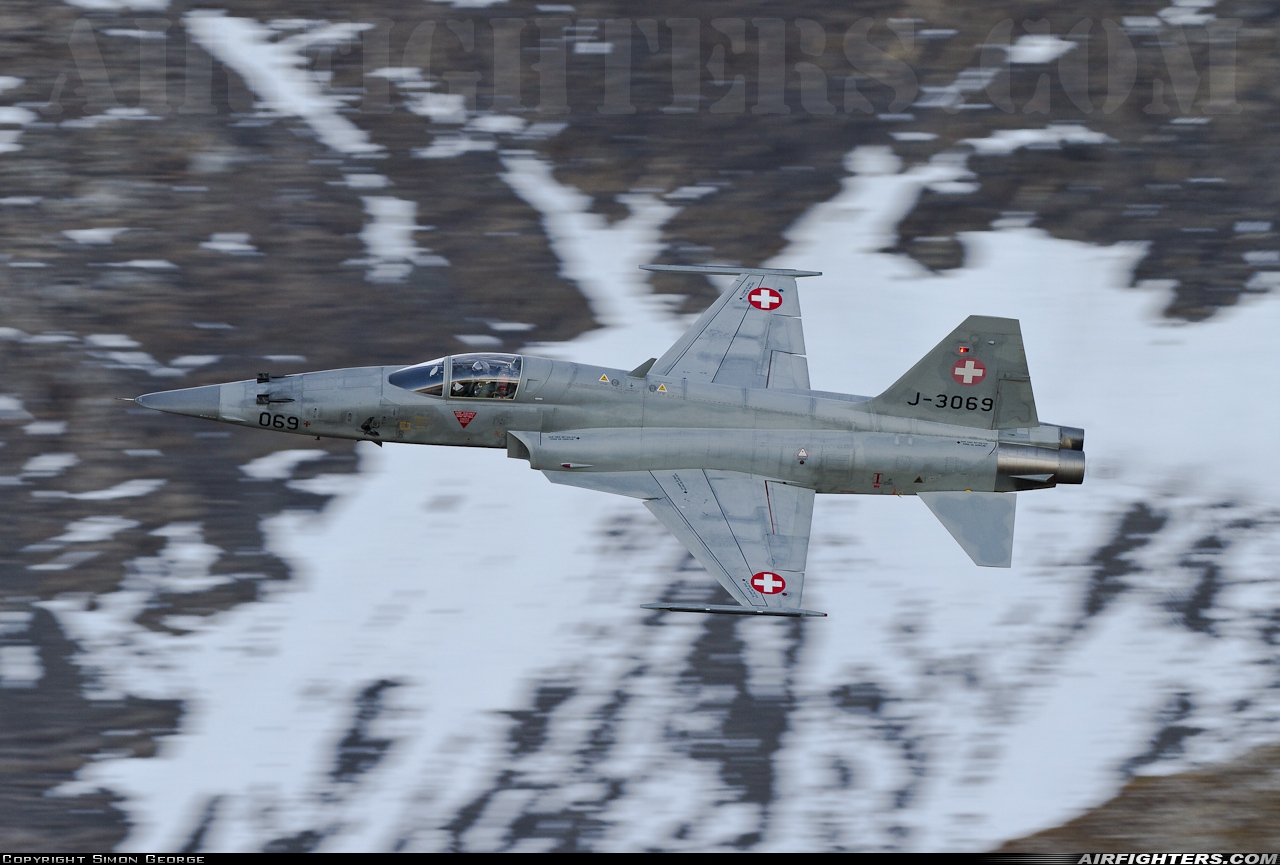 Switzerland - Air Force Northrop F-5E Tiger II J-3069 at Off-Airport - Axalp, Switzerland