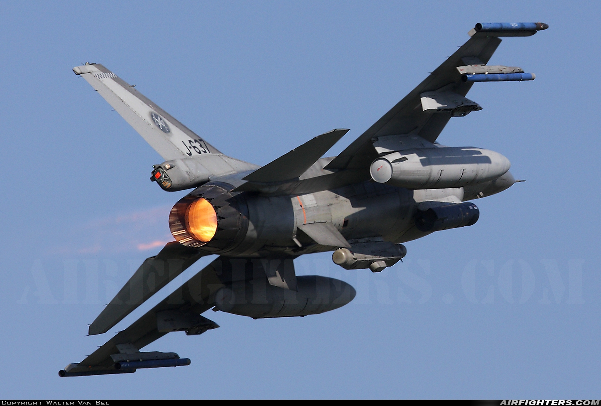 Netherlands - Air Force General Dynamics F-16AM Fighting Falcon J-637 at Uden - Volkel (UDE / EHVK), Netherlands