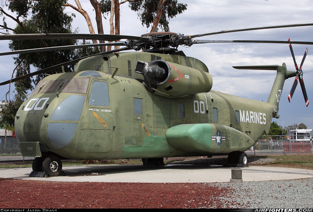 USA - Marines Sikorsky CH-53A Sea Stallion 153304 at San Diego - Miramar MCAS (NAS) / Mitscher Field (NKX / KNKX), USA