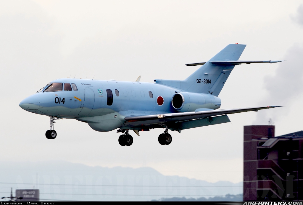 Japan - Air Force Hawker Siddeley U-125A (HS-125-800) 02-3014 at Nagoya - Komaki (NKM / RJNA), Japan