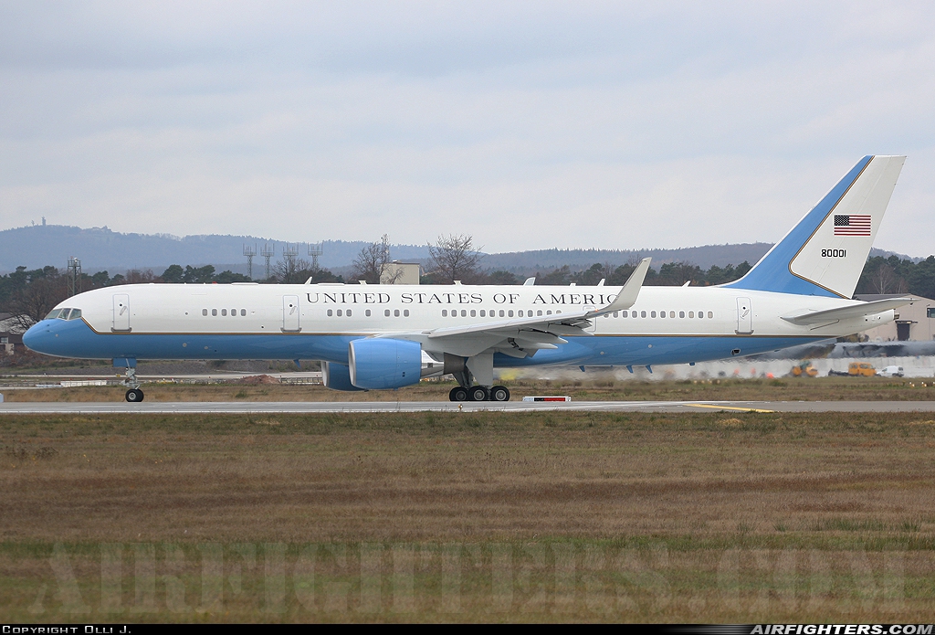 USA - Air Force Boeing C-32A 98-0001 at Ramstein (- Landstuhl) (RMS / ETAR), Germany