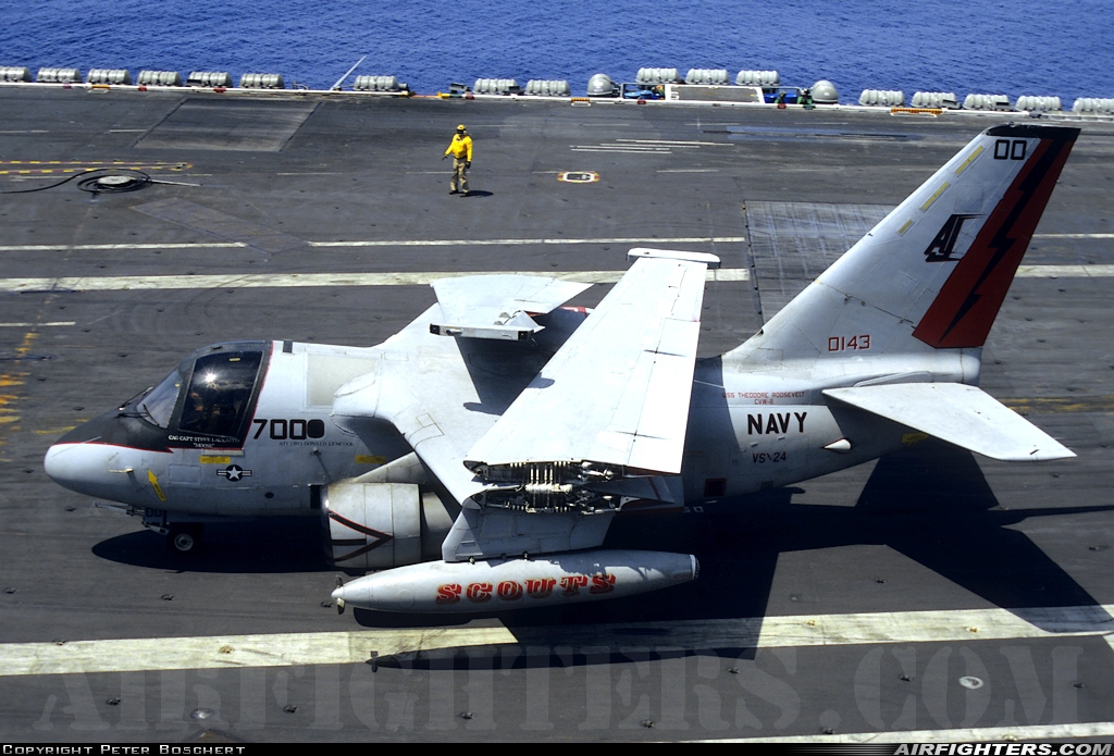 USA - Navy Lockheed S-3B Viking 160143 at Off-Airport - Atlantic Ocean, International Airspace