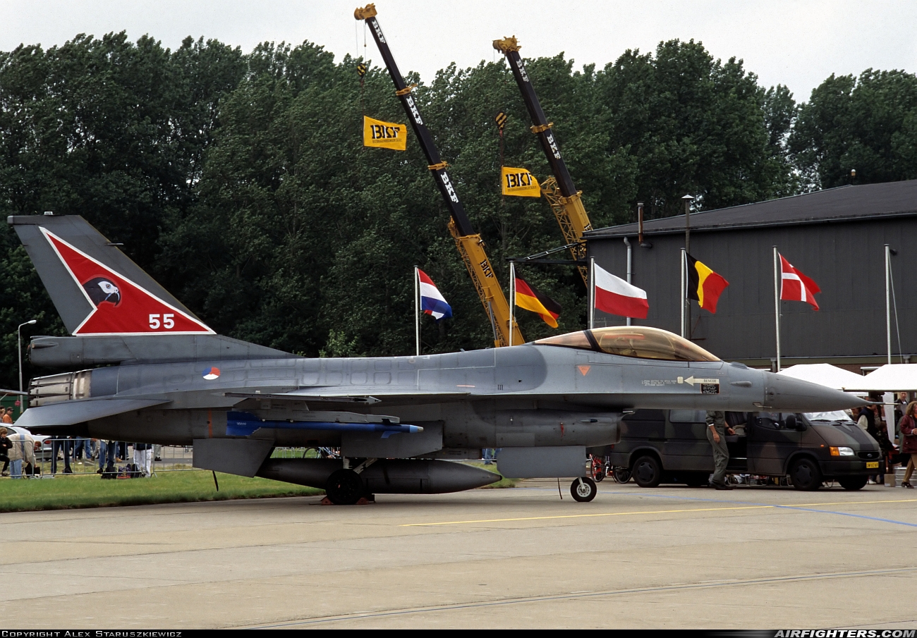 Netherlands - Air Force General Dynamics F-16AM Fighting Falcon J-004 at Leeuwarden (LWR / EHLW), Netherlands