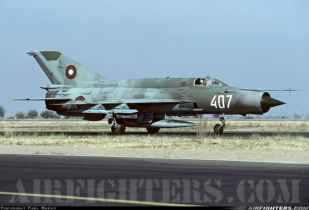 Bulgaria - Air Force Mikoyan-Gurevich MiG-21bis SAU 407 at Graf Ignatievo (LBPG), Bulgaria