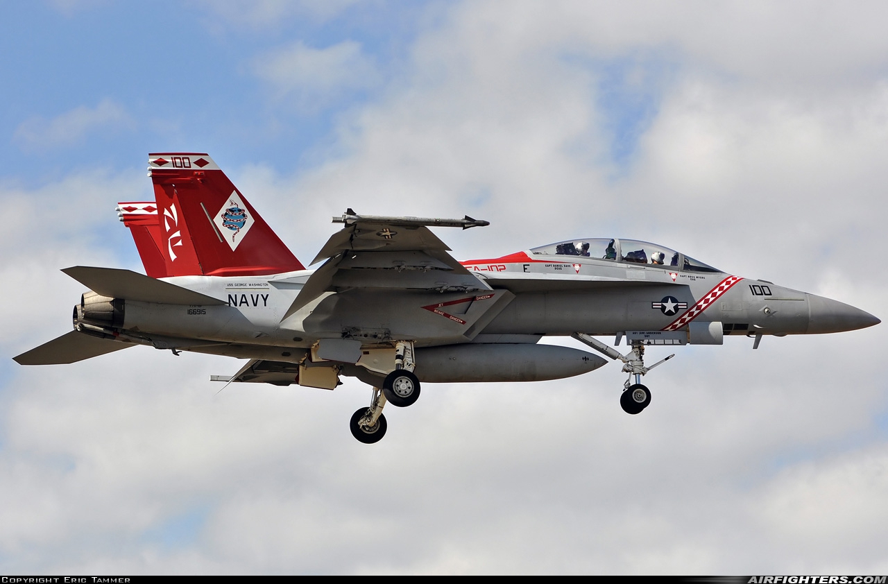 USA - Navy Boeing F/A-18F Super Hornet 166915 at Atsugi - Naval Air Facility (RJTA), Japan