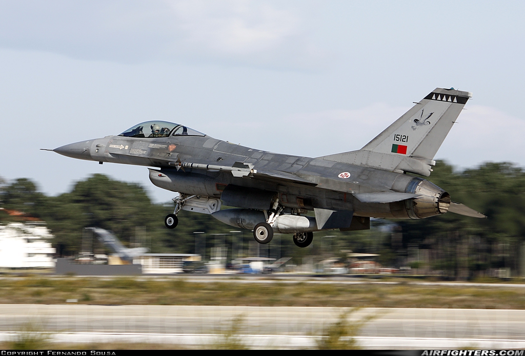 Portugal - Air Force General Dynamics F-16AM Fighting Falcon 15121 at Monte Real (BA5) (LPMR), Portugal