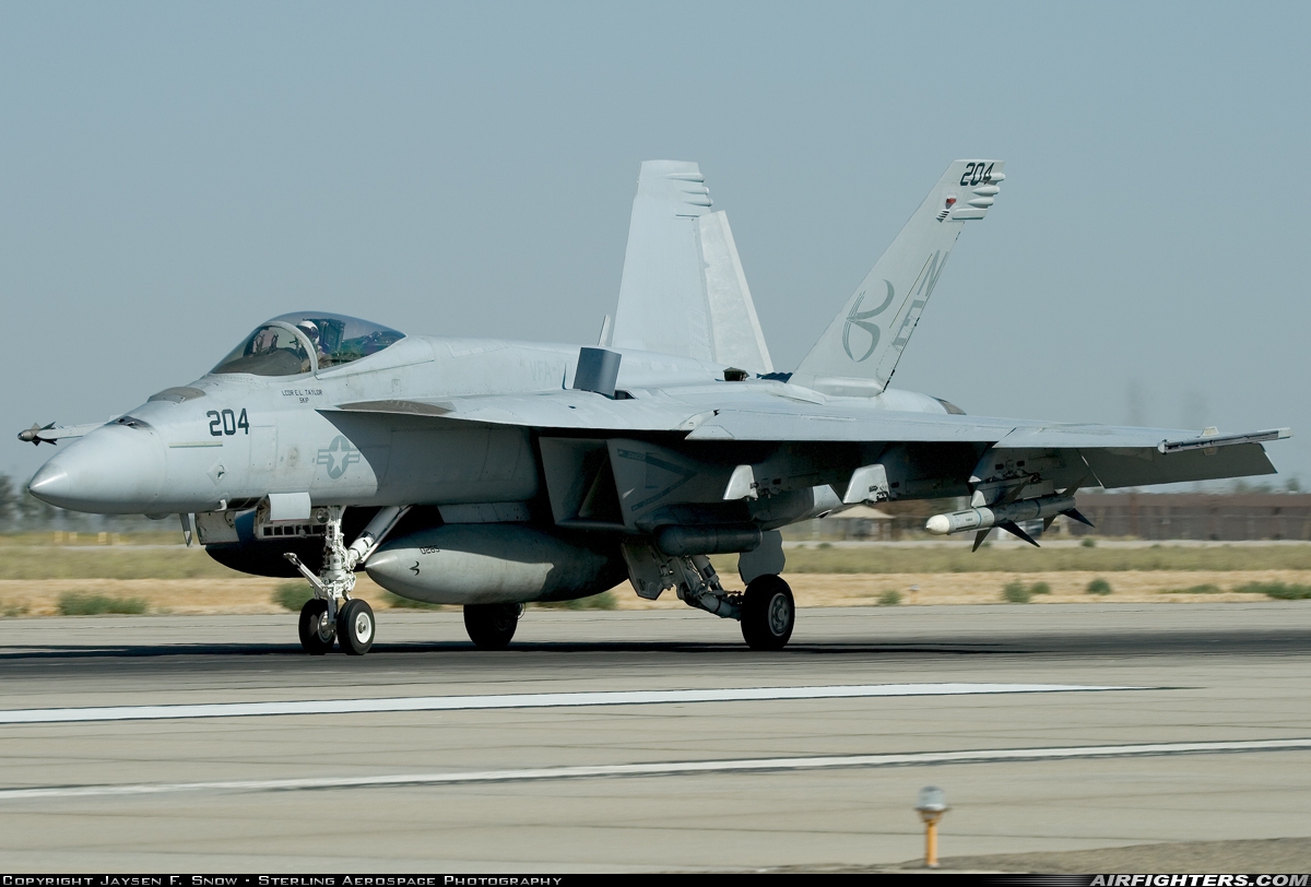 USA - Navy Boeing F/A-18E Super Hornet 165903 at Lemoore - NAS / Reeves Field (NLC), USA