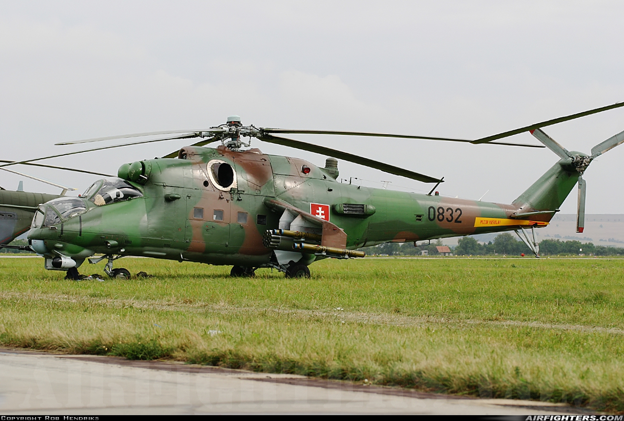Slovakia - Air Force Mil Mi-35 (Mi-24V) 0832 at Brno - Turany (BRQ / LKTB), Czech Republic