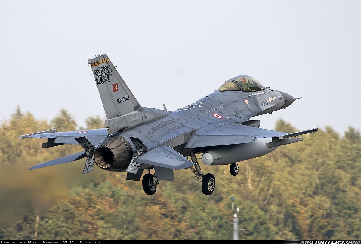 Türkiye - Air Force General Dynamics F-16C Fighting Falcon 93-0689 at Uden - Volkel (UDE / EHVK), Netherlands