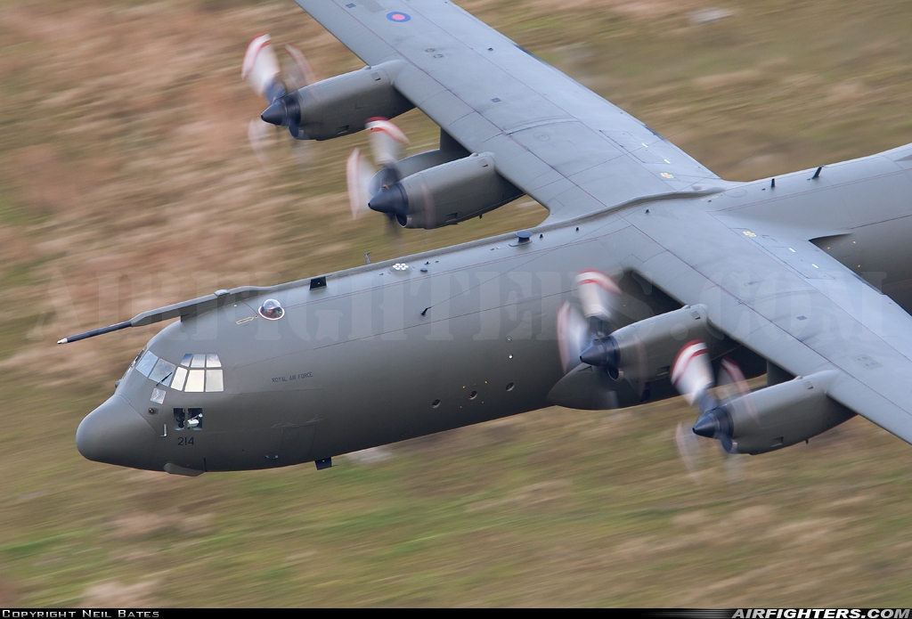 UK - Air Force Lockheed Hercules C3A (C-130K-30 / L-382) XV214 at Off-Airport - Machynlleth Loop Area, UK