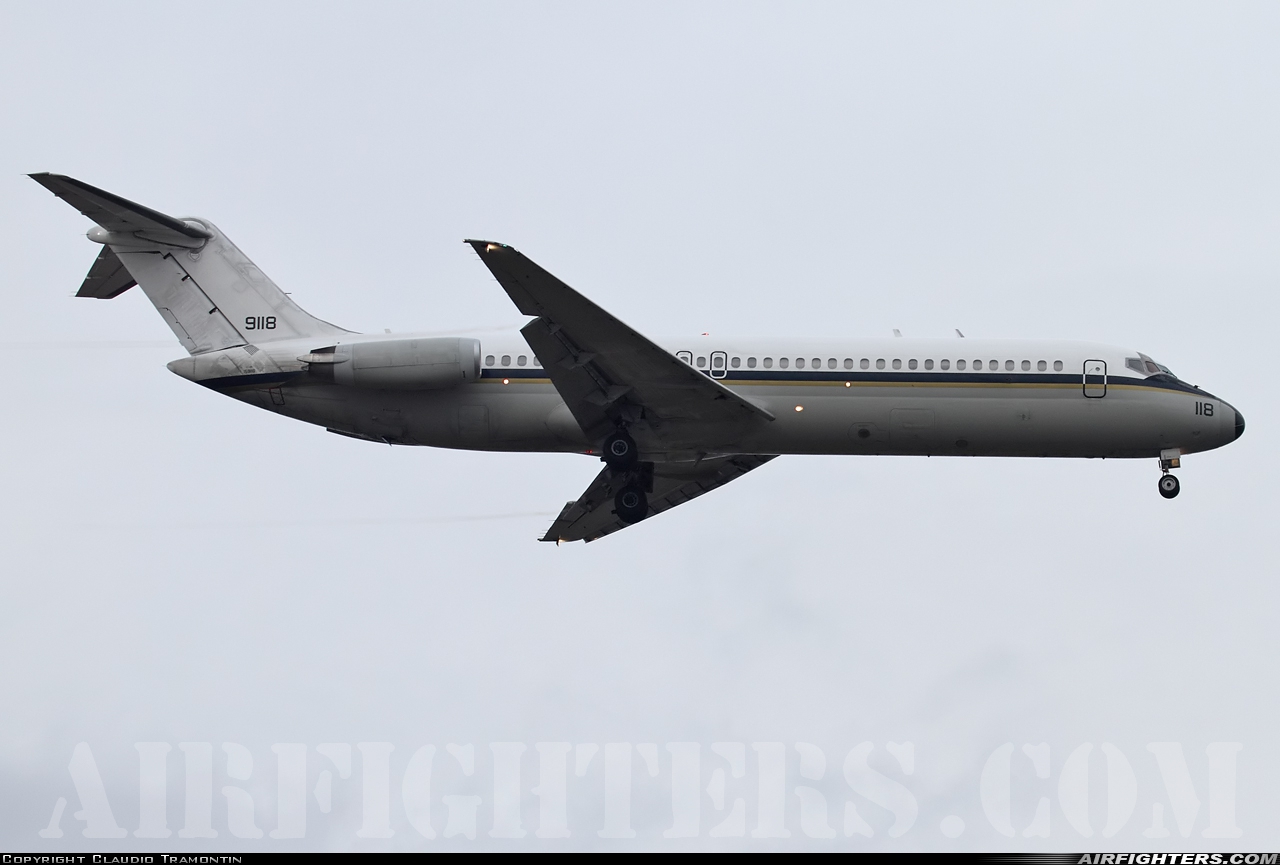 USA - Navy McDonnell Douglas C-9B Skytrain II (DC-9-32CF) 159118 at Aviano (- Pagliano e Gori) (AVB / LIPA), Italy
