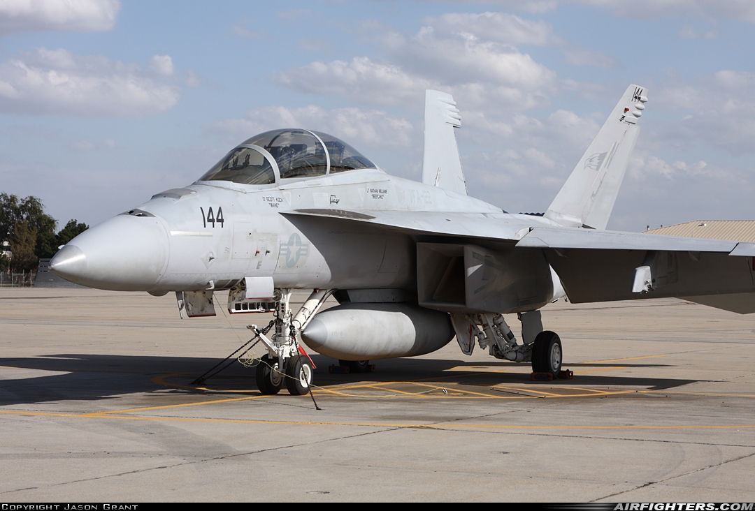 USA - Navy Boeing F/A-18F Super Hornet 166452 at Lemoore - NAS / Reeves Field (NLC), USA