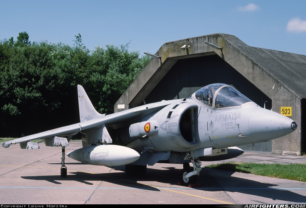 Spain - Navy McDonnell Douglas EAV-8B+ Harrier II VA.1B-20 at Leeuwarden (LWR / EHLW), Netherlands