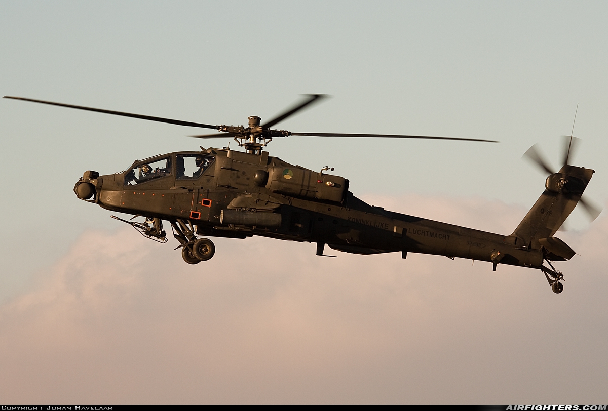 Netherlands - Air Force Boeing AH-64DN Apache Longbow Q-19 at Bergen op Zoom - Woensdrecht (WOE / BZM / EHWO), Netherlands