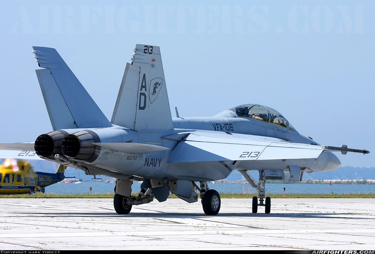 USA - Navy Boeing F/A-18F Super Hornet 165797 at Cleveland - Burke Lakefront (BKL / KBKL), USA