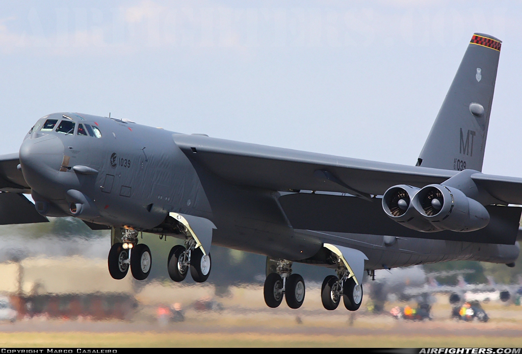 USA - Air Force Boeing B-52H Stratofortress 61-0039 at Fairford (FFD / EGVA), UK
