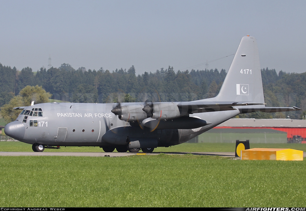 Pakistan - Air Force Lockheed C-130E Hercules (L-382) 4171 at Emmen (EML / LSME), Switzerland