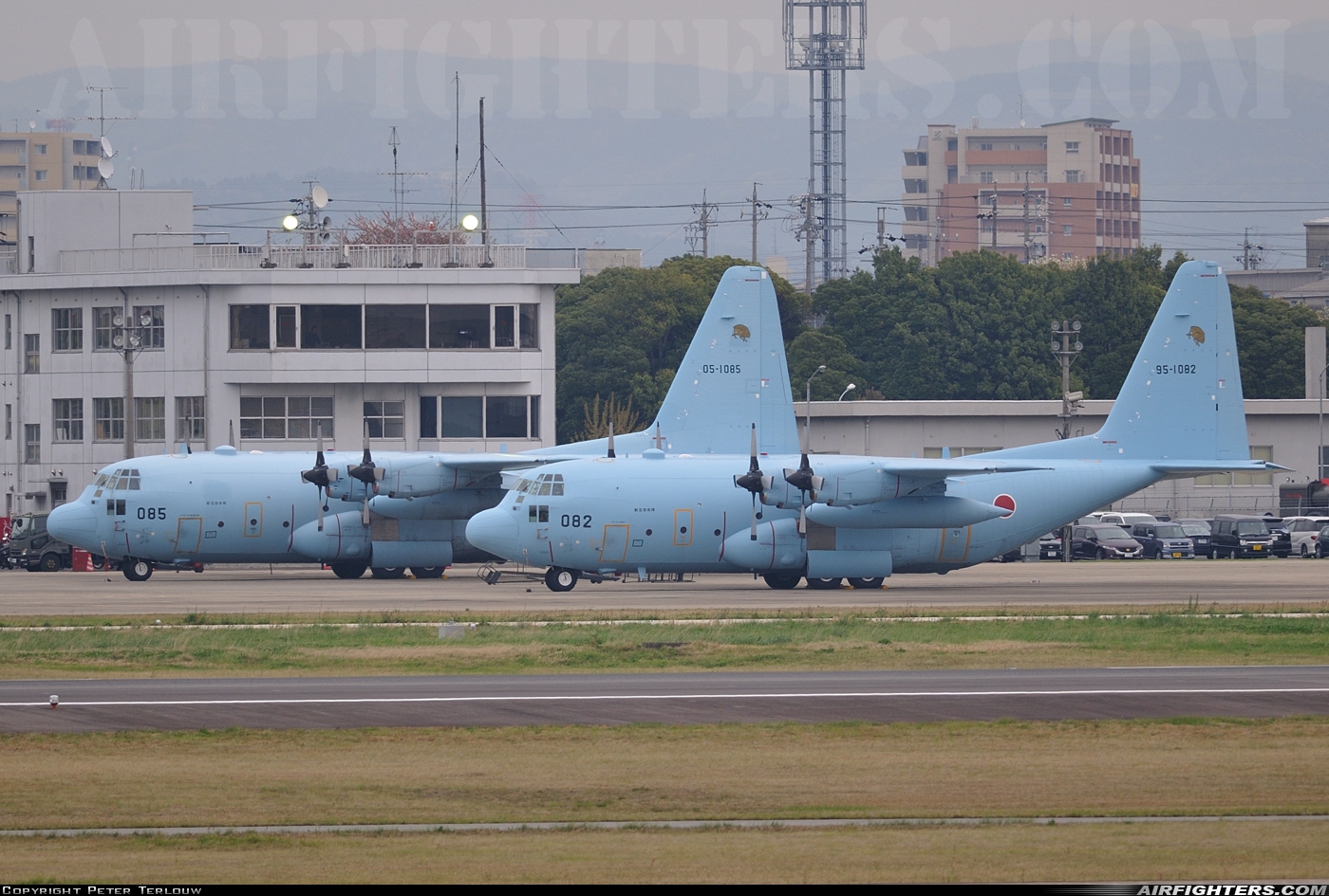 Japan - Air Force Lockheed C-130H Hercules (L-382) 95-1082 at Nagoya - Komaki (NKM / RJNA), Japan