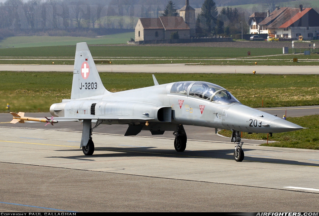 Switzerland - Air Force Northrop F-5F Tiger II J-3203 at Payerne (LSMP), Switzerland