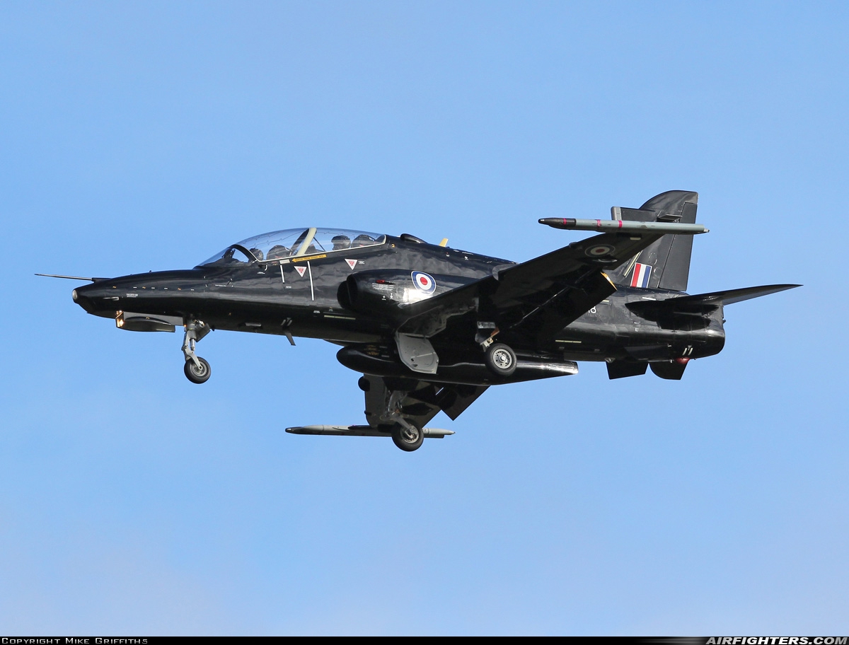 UK - Air Force BAE Systems Hawk T.2 ZK018 at Valley (EGOV), UK