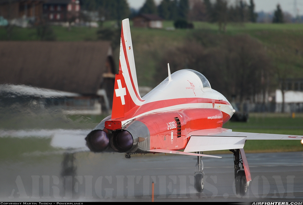 Switzerland - Air Force Northrop F-5E Tiger II J-3082 at Emmen (EML / LSME), Switzerland