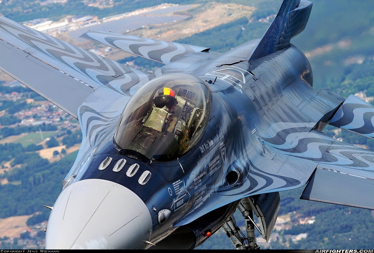 Belgium - Air Force General Dynamics F-16AM Fighting Falcon FA-110 at In Flight, Belgium