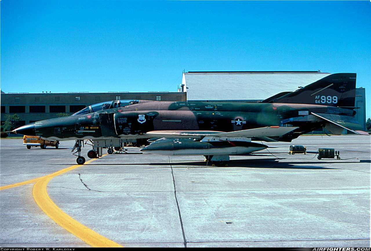 USA - Air Force McDonnell Douglas RF-4C Phantom II 64-0999 at Spokane - Fairchild AFB (KSKA), USA