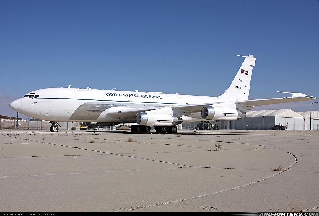 USA - Air Force Boeing C-135C Stratolifter (717-158) 61-2669 at Edwards - AFB (EDW / KEDW), USA
